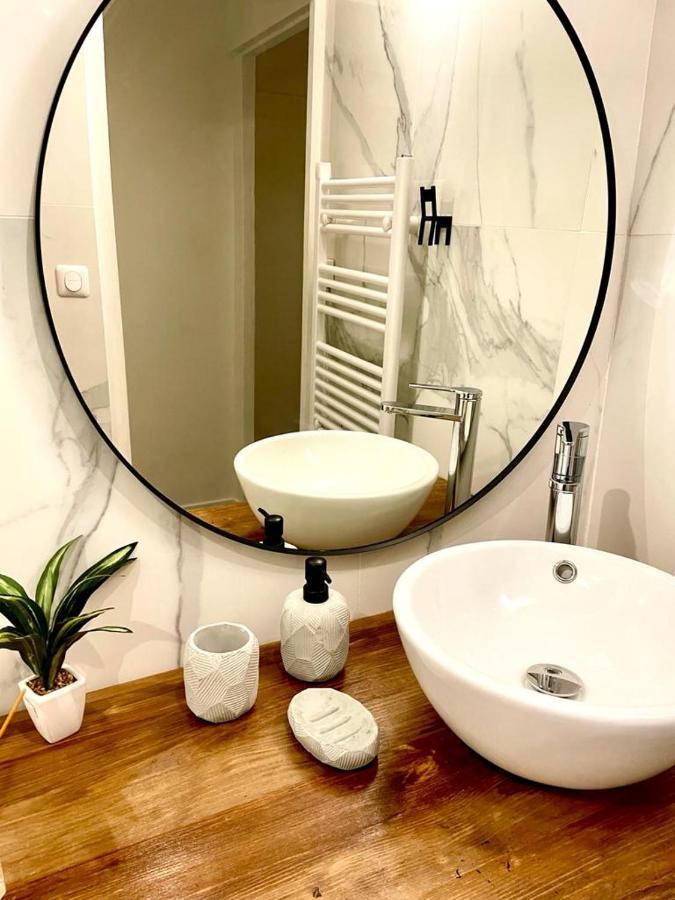 Joli T4 Renove Climatise Entre St Charles/Le Vieux-Port Apartment มาร์กเซย ภายนอก รูปภาพ